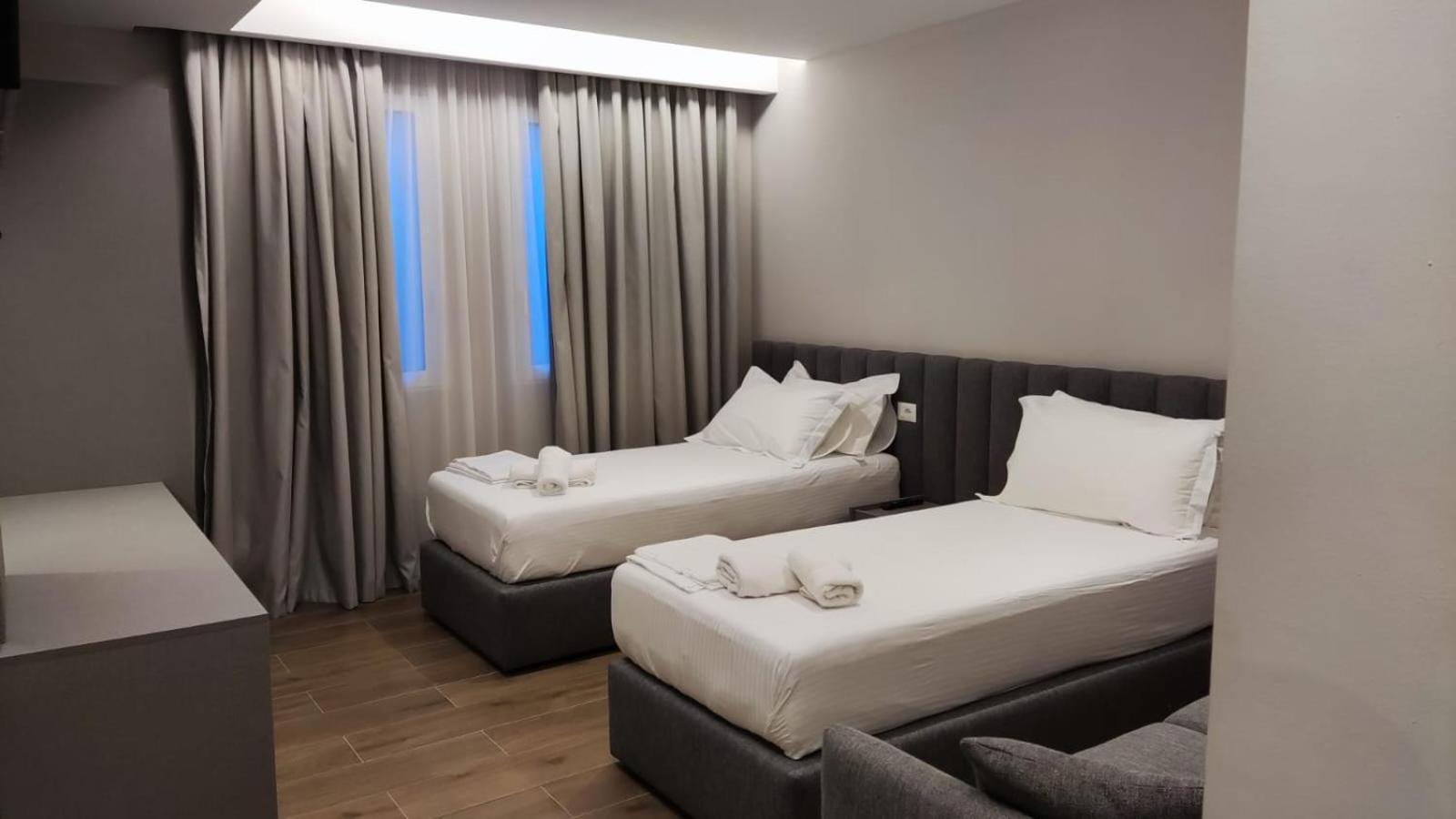 Dimal Castle Hotel Poshnje