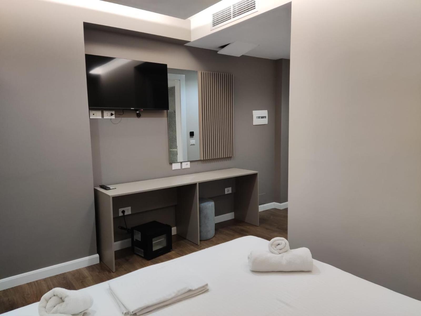 Dimal Castle 3* Poshnje